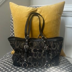 Coach Signature C black & grey jacquard shoulder bag
